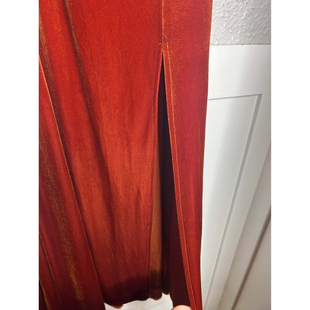 Size 12 Rust Orange - Picture 2 of 5
